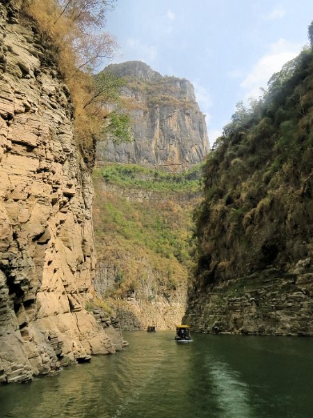 I (120) Shennong Stream.JPG